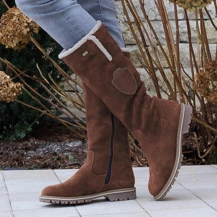 Elegant and detailed supportive winter Boots