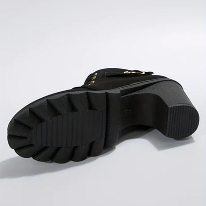 Comfortable and durable orthopedic winter footwear