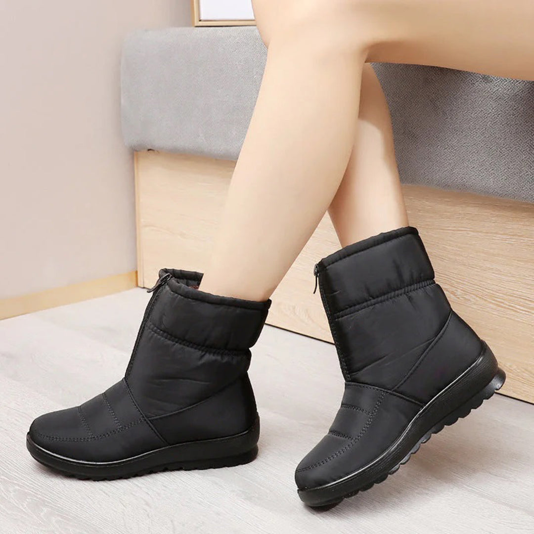 Elegant and detailed supportive winter footwear